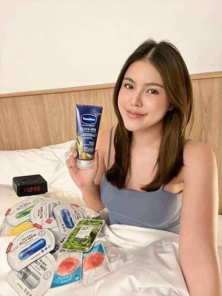 vaseline 10x thái lan ( em mua tại store thái)