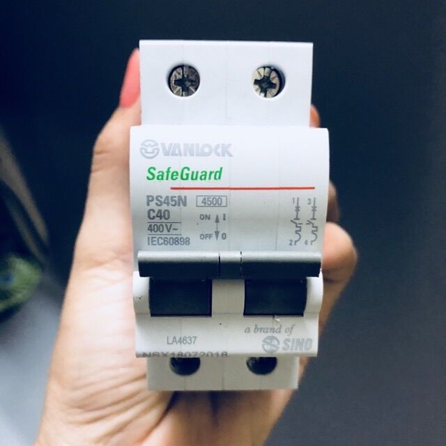 [HCM]Cầu dao tự động loại 2 cực sino
