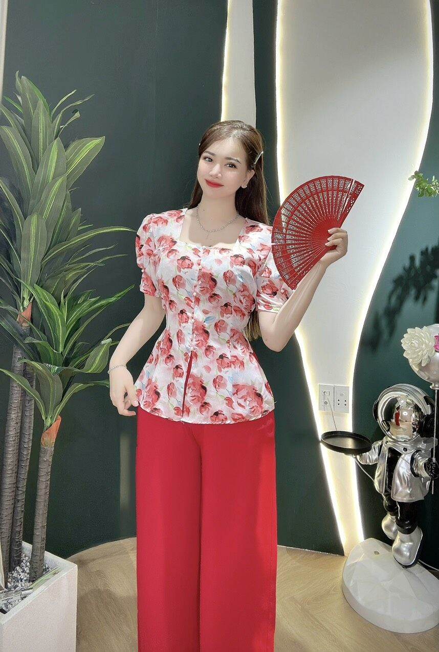 bộ bà ba kiểu cổ vuông tay búp lụa