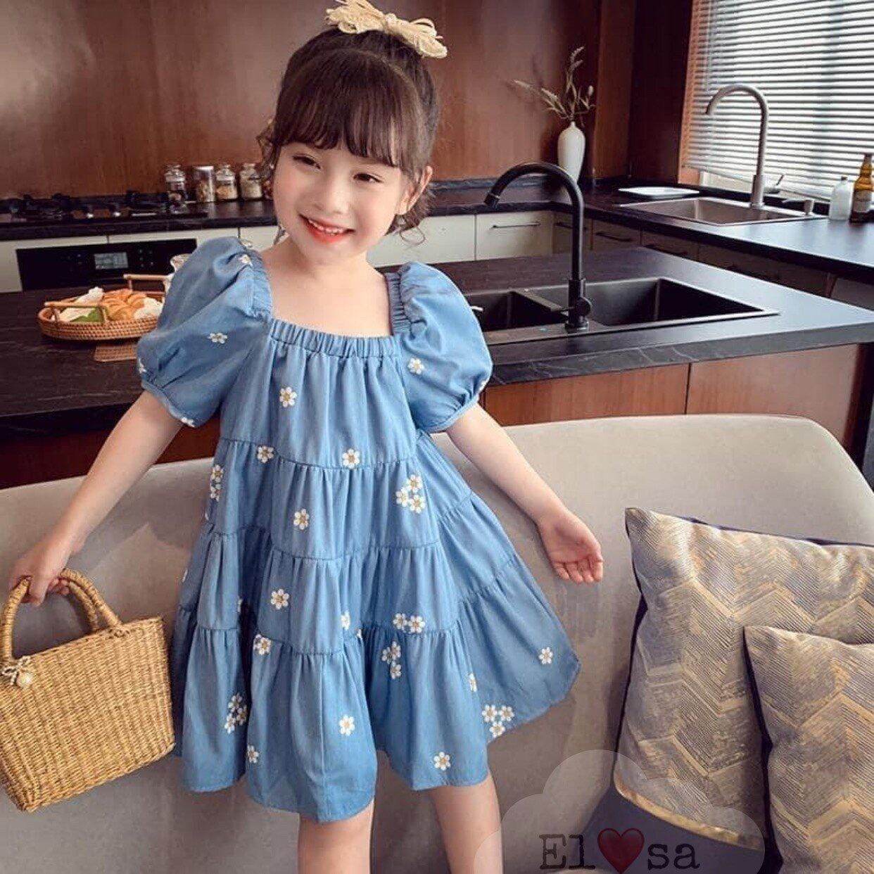 Váy hoa cúc babydoll