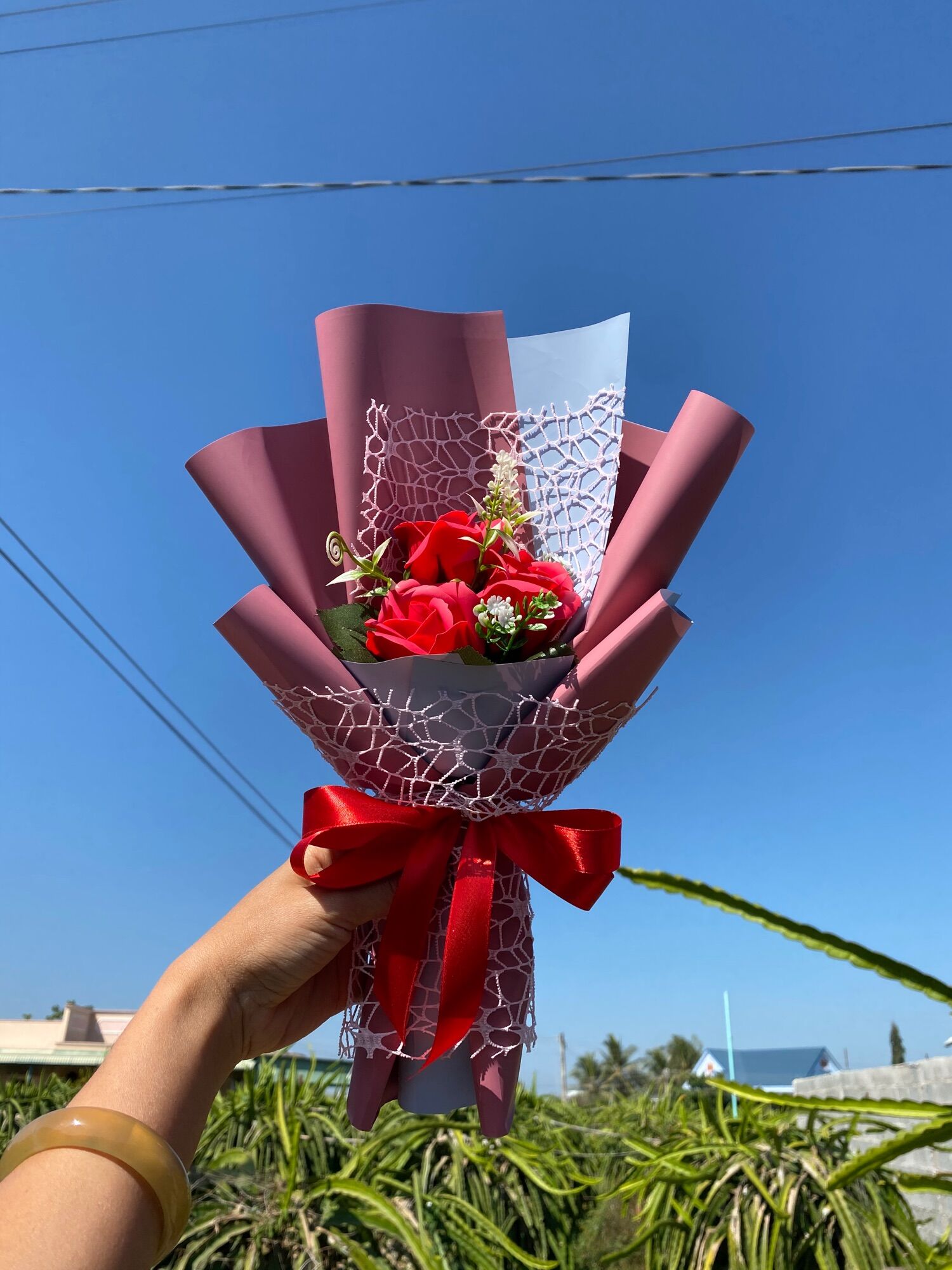 Bó hoa sáp 3 bông [mẫu mới]