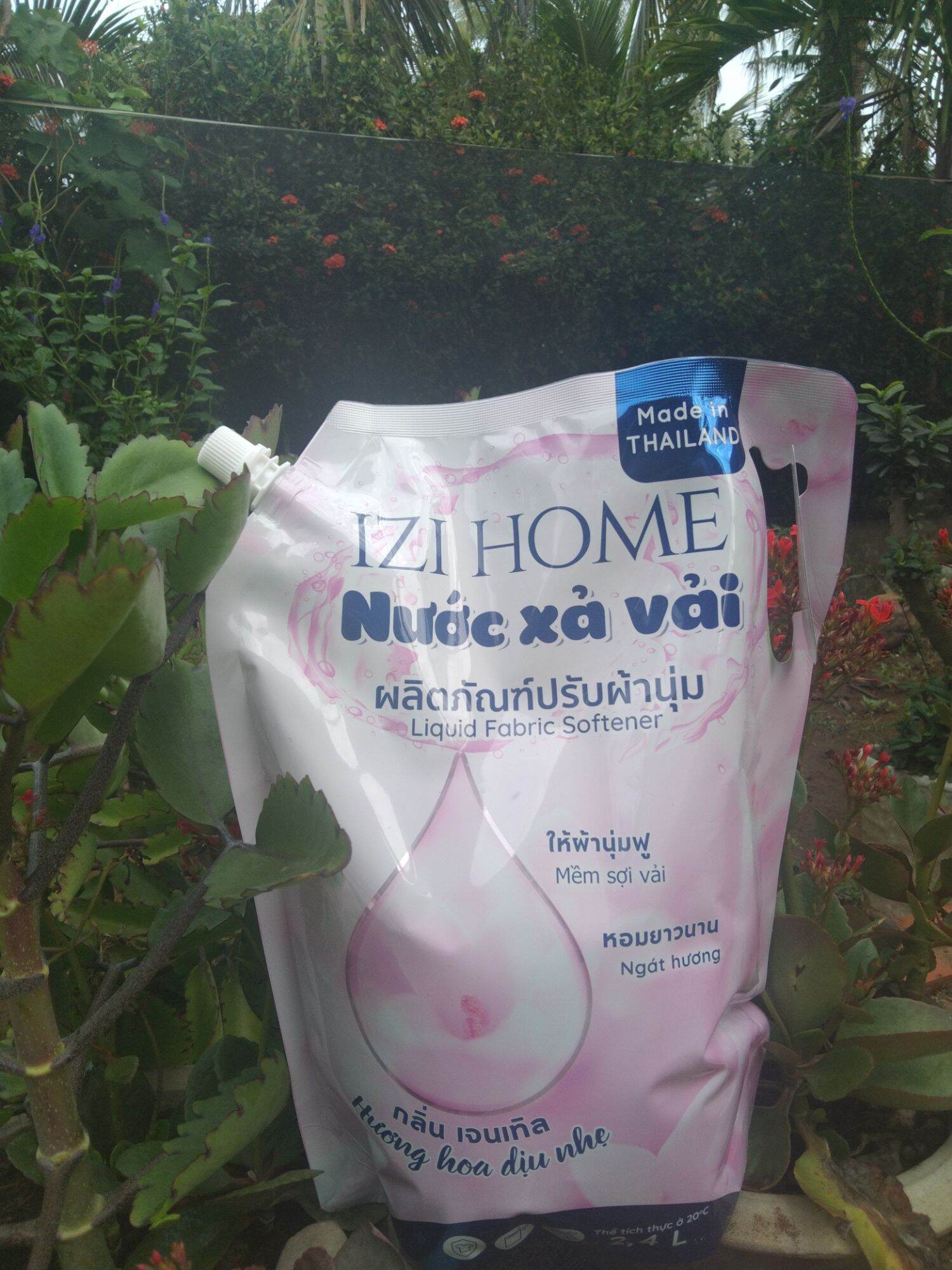 nước xã vải izihome 2,4l