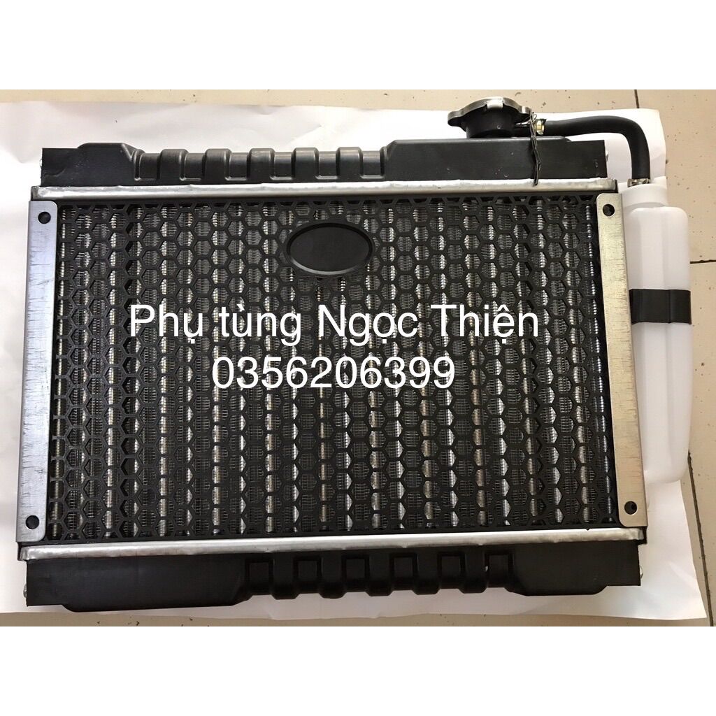 Két nước xe ba gác
