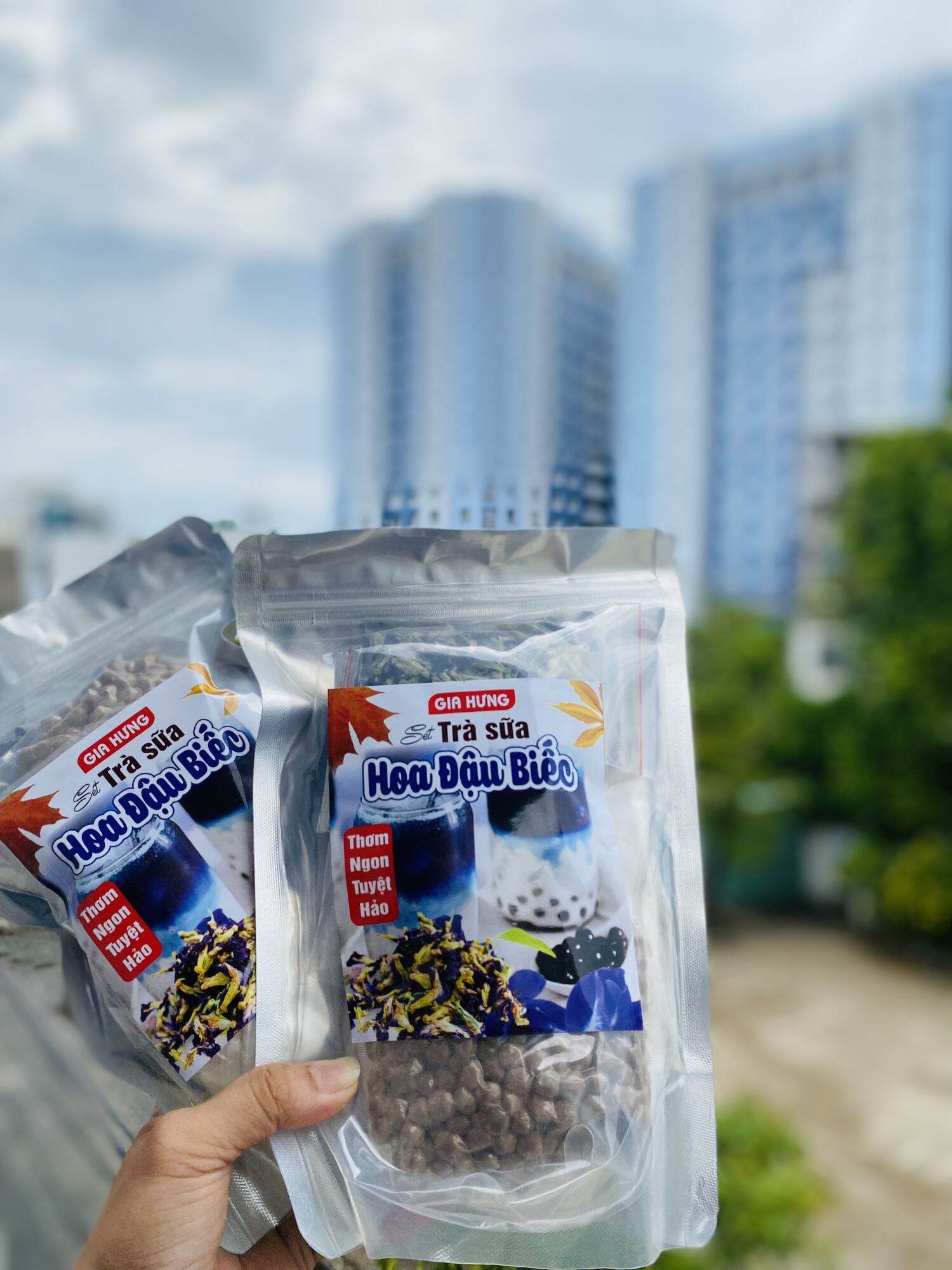 TRÀ SỮA TRÂN CHÂU HOA ĐẬU BIẾC