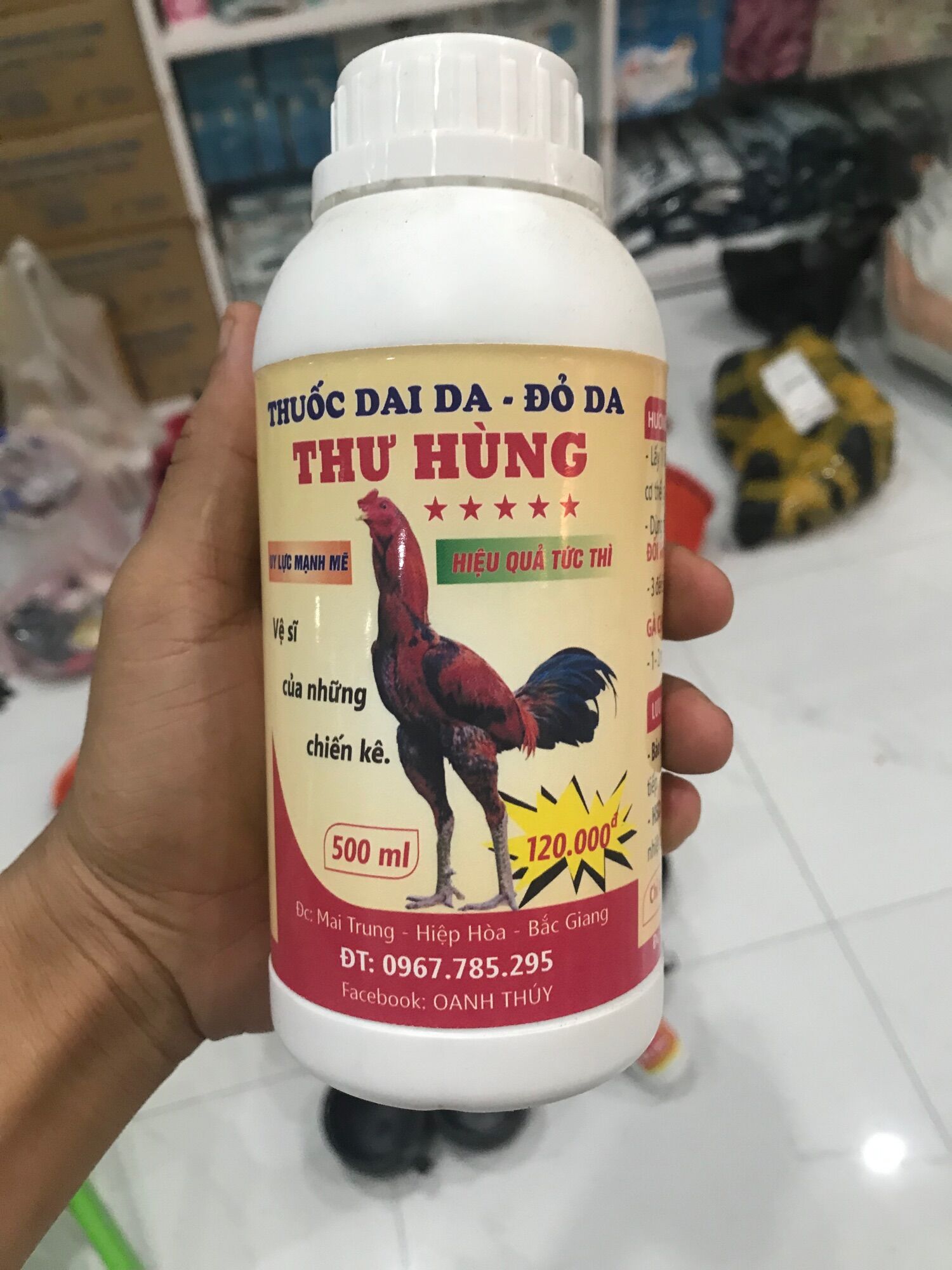 Om dai da, đỏ da cho gà chọi
