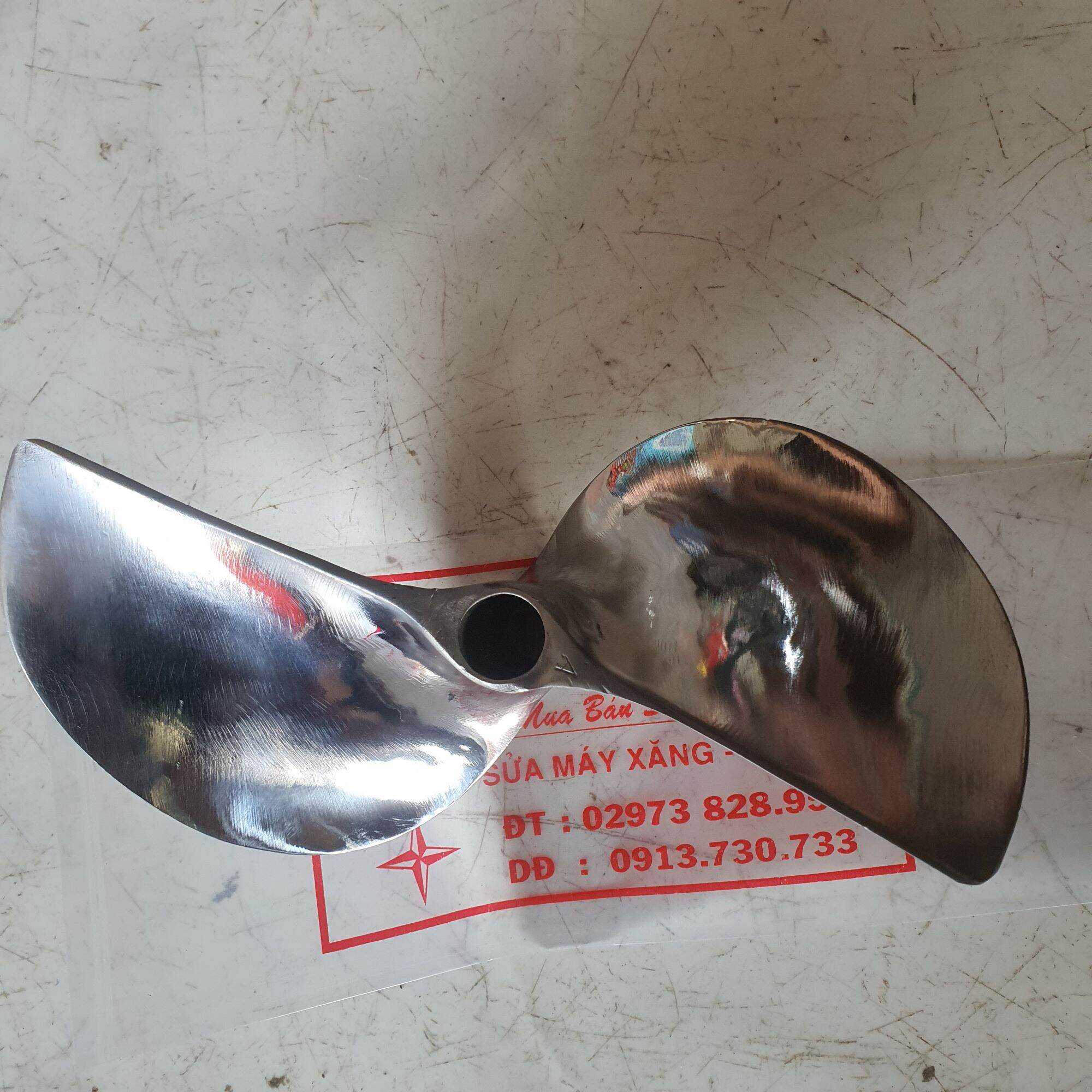 chân vịt inox thái 13 hp 0913 730 733