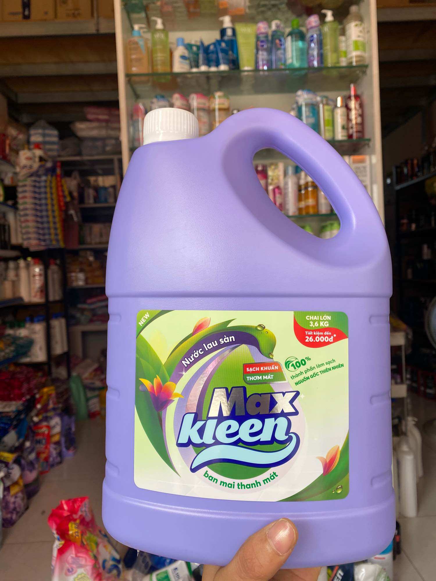 Can nước lau sàn Maxkleen