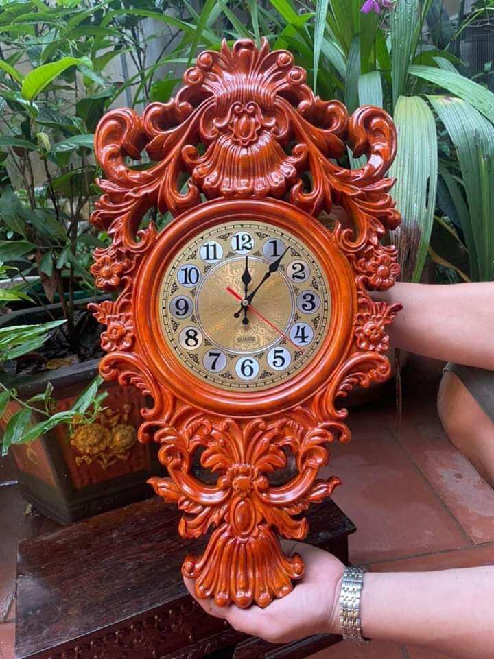 Đồng hồ hoa lan tây tân cổ điển gỗ hương nguyên khối kt 60cmx35cmx4cm