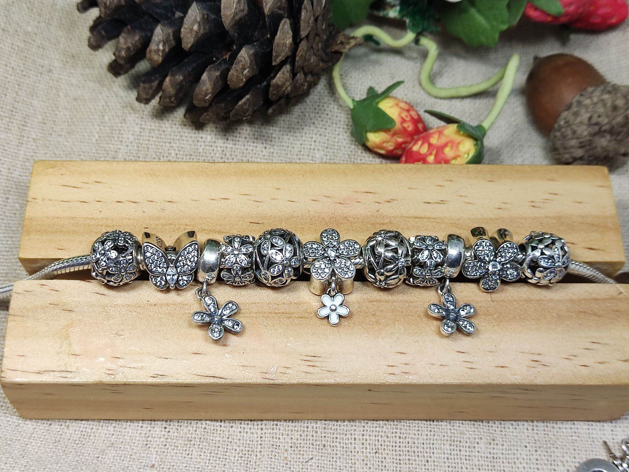 GauBee Charm bạc 925 treo hoa daisy đá trắng
