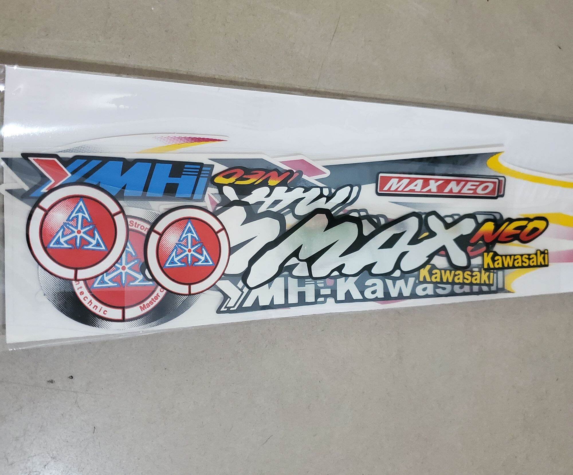 Bộ tem Max Neo đỏ và tím.