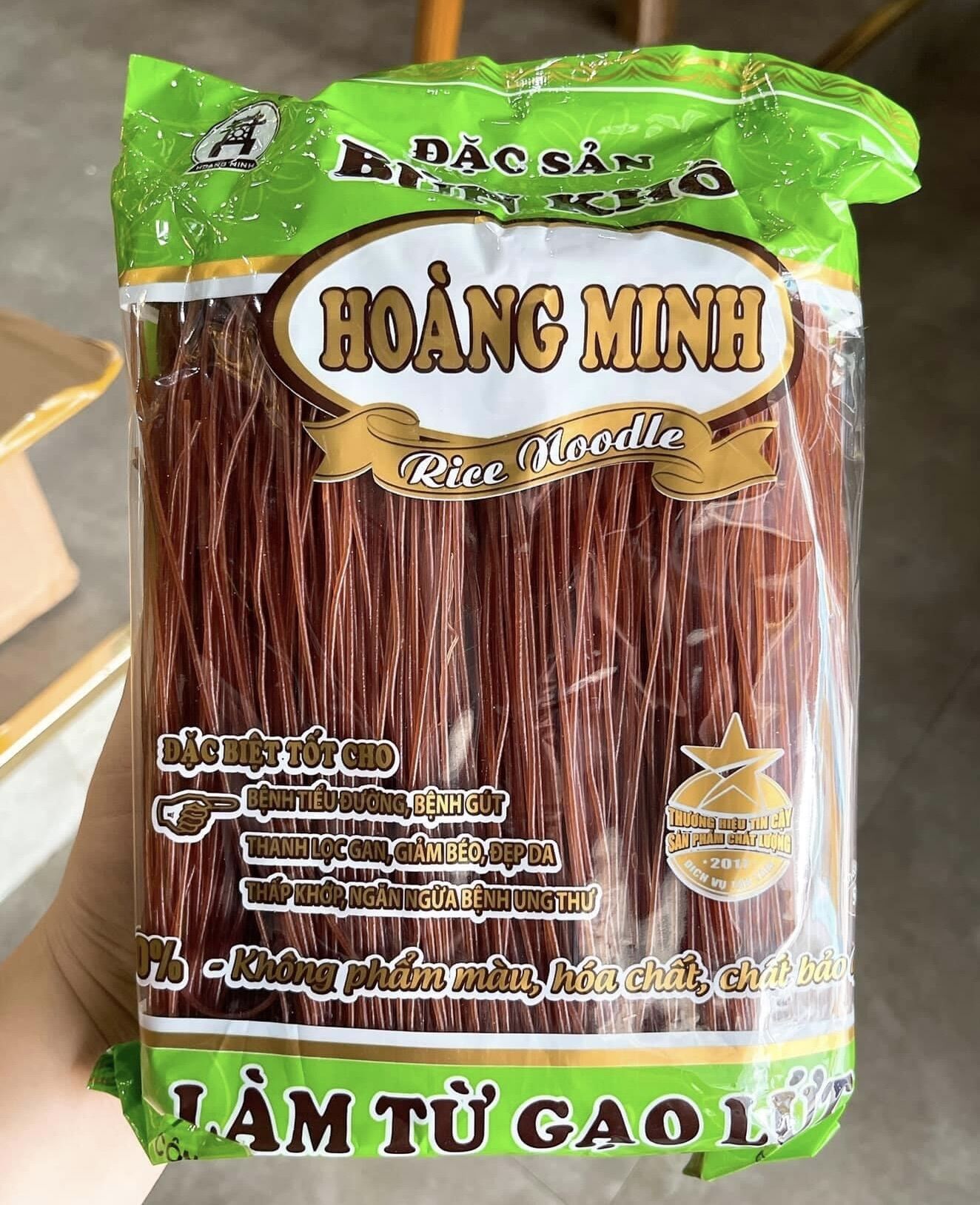 Bún gạo lứt đỏ Hoàng Minh gói 500g