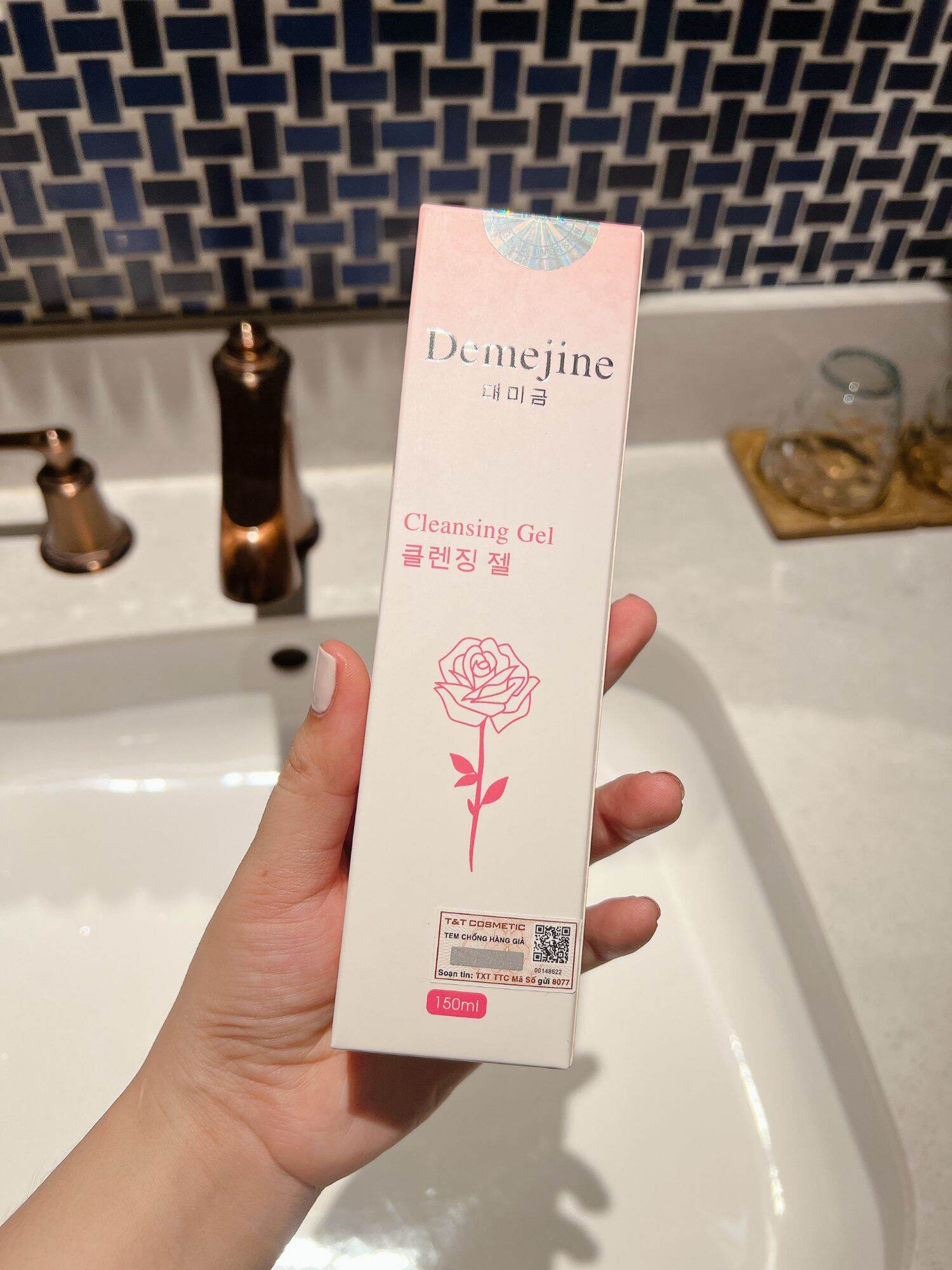 Sữa rửa mặt demejine chính hãng