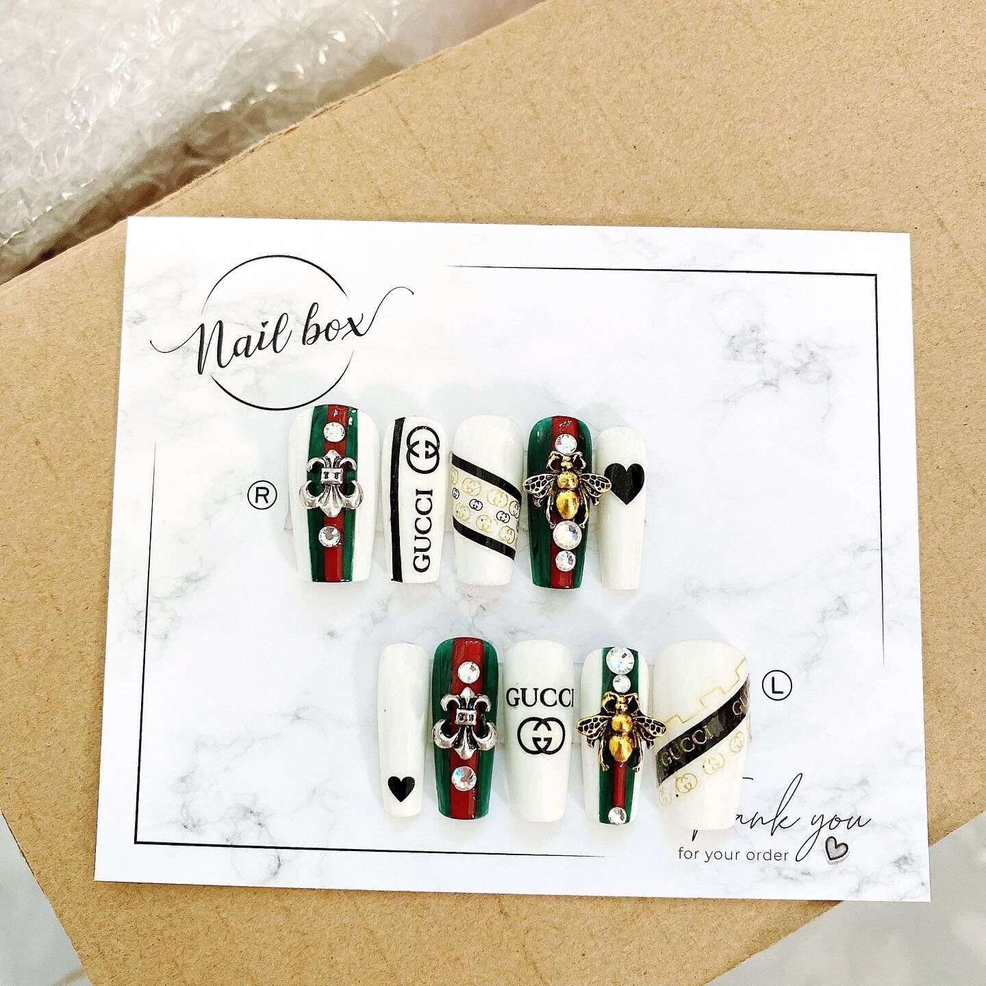 Nailbox kèm keo và dũa giá rẻ