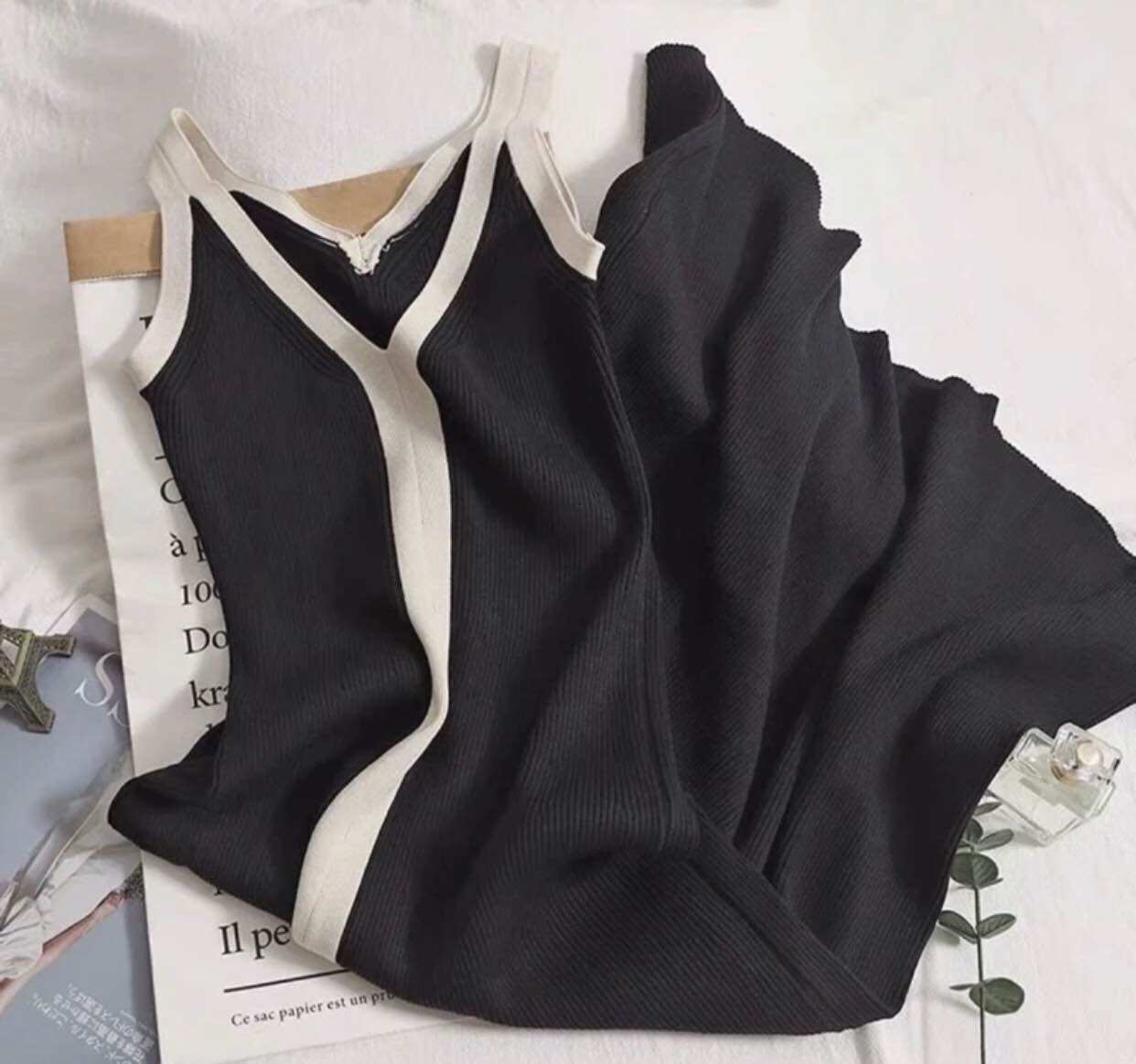 ĐẦM LEN XẺ TÀ GIỮA