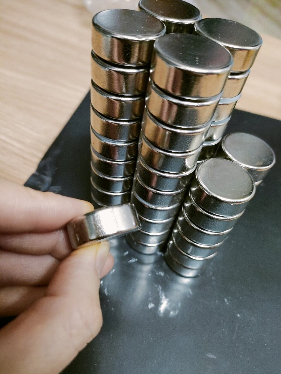 Nam châm viên 25x10mm lực hút siêu mạnh