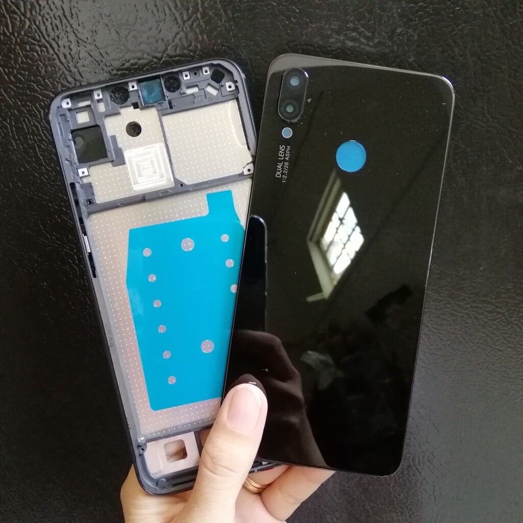 Vỏ sườn Huawei Nova 3i zin