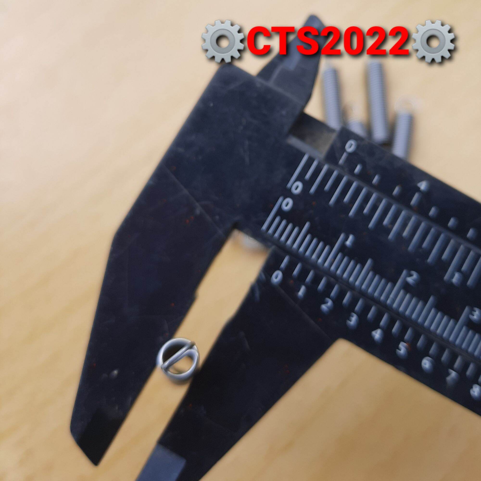 Lò xo kéo thép phi 5mm sợi 0.6mm
