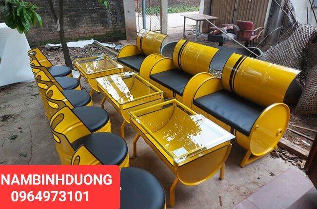 Bộ bàn ghế từ thùng phuy đẹp như hình (giá 1 bộ 1 bàn 4 ghế hoặc 1 bàn 3 ghế)