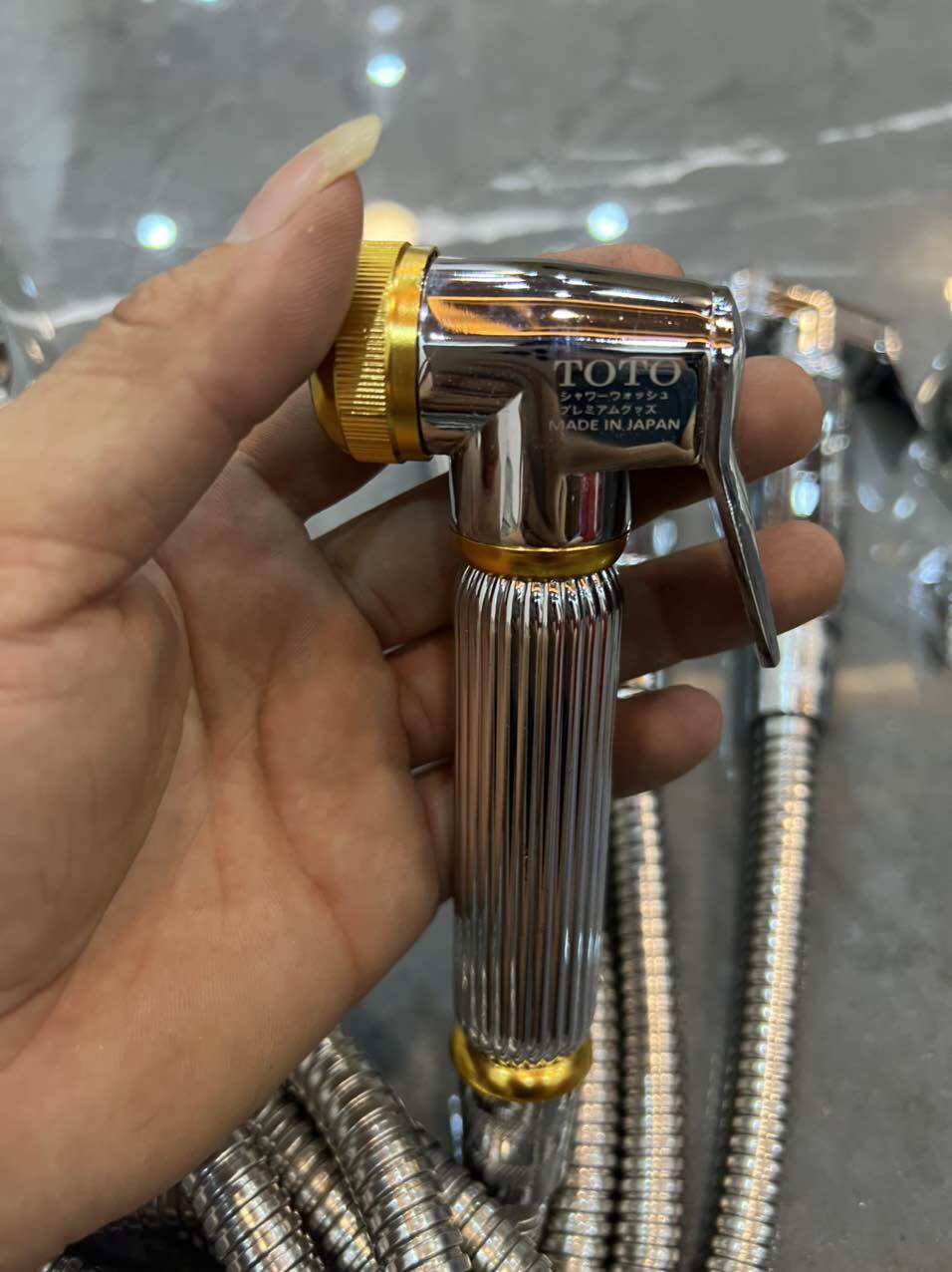 Vòi xịt vệ sinh hàng nội địa nhật(made in japan)
