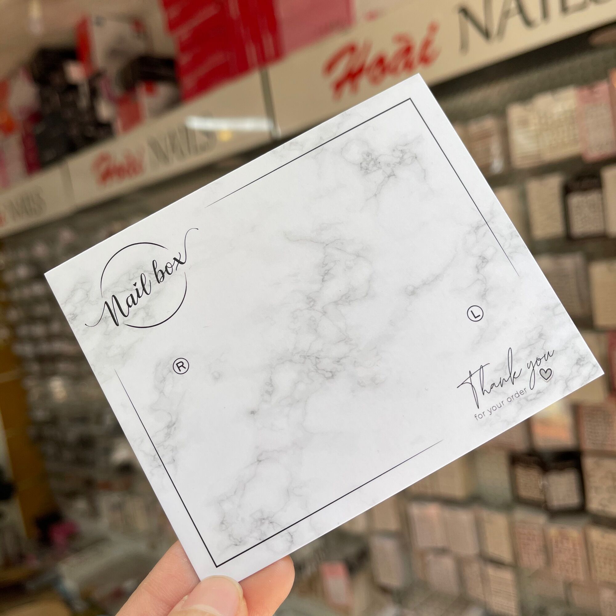 Bìa dán nailbox 2 mặt ( kèm túi bóng)
