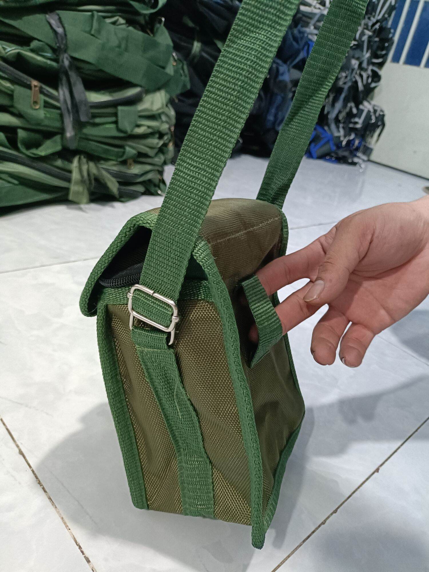 [HCM][Giá Hủy Diệt] Túi Đựng Đồ Nghề Đeo Chéo Đứng Size Mini