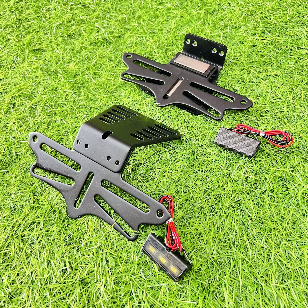 Pát biển số nam châm gập đút gầm đa năng moto PKL PKN : R15V3,Z800 ,Z900 ,Z1000