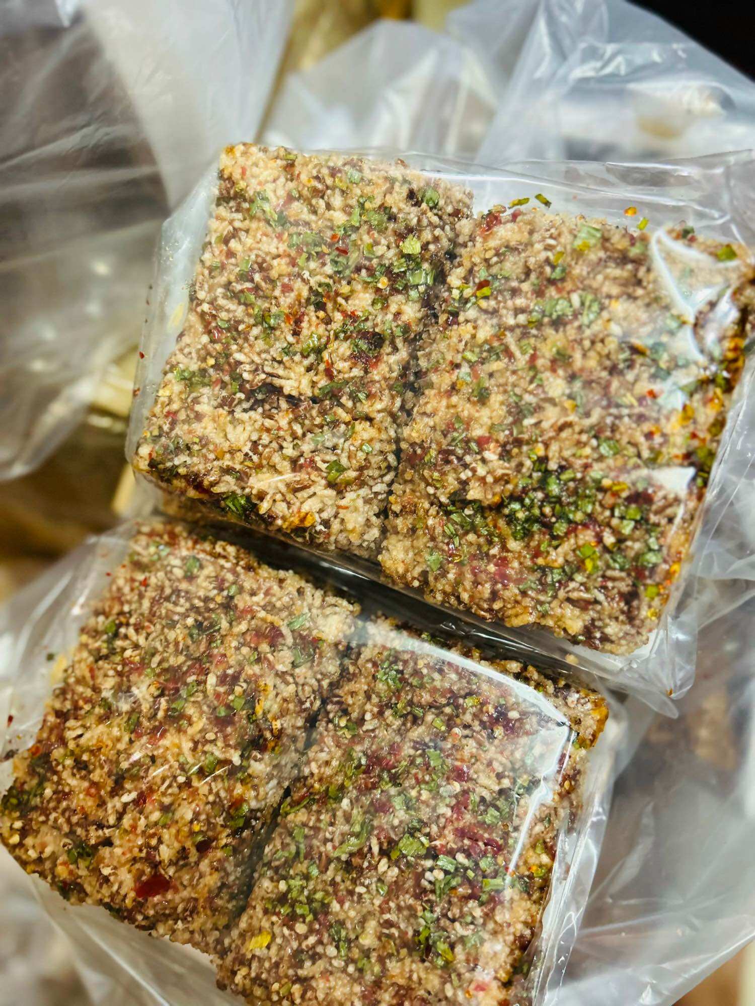 Cơm cháy gạo lứt mắm hành 500gr