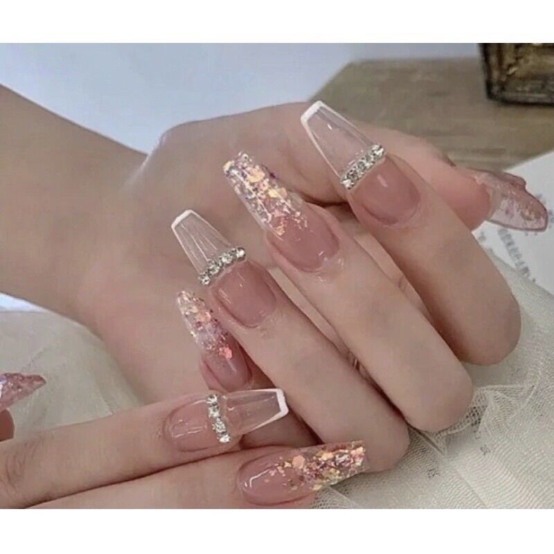 Dây đá nail, dây xích đá nail hot trend 2022