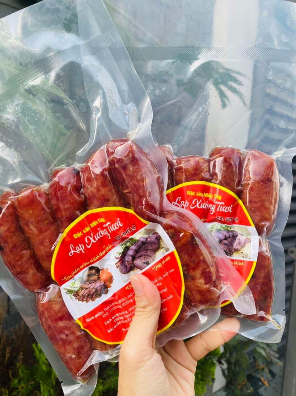 Lạp truyền thống, lạp xưởng trứng muối