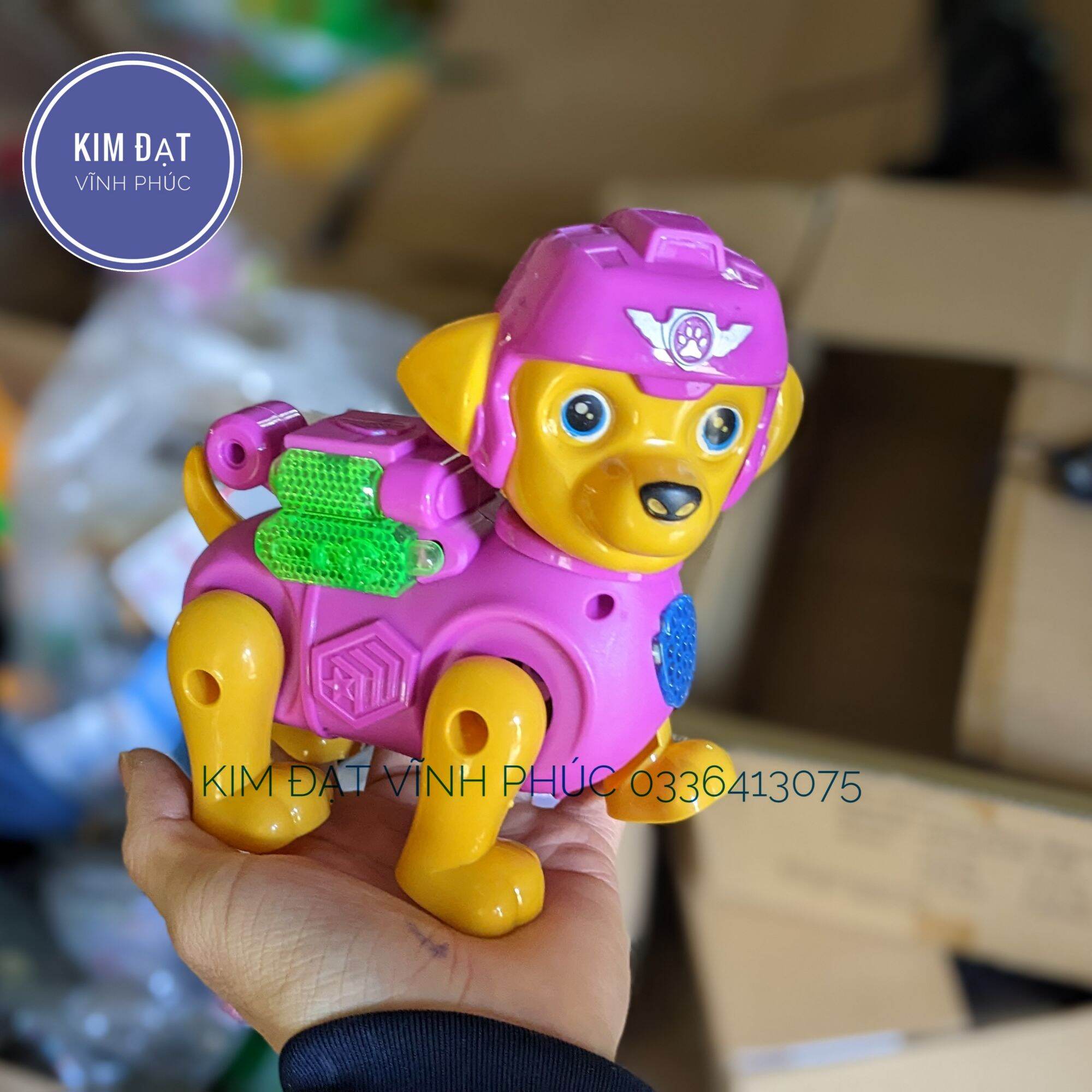Đồ chơi chó cứu hộ chạy pin có đèn và nhạc phát sáng . tặng kèm dây để các bé dắt . đồ chơi mô hình chó cứu hộ