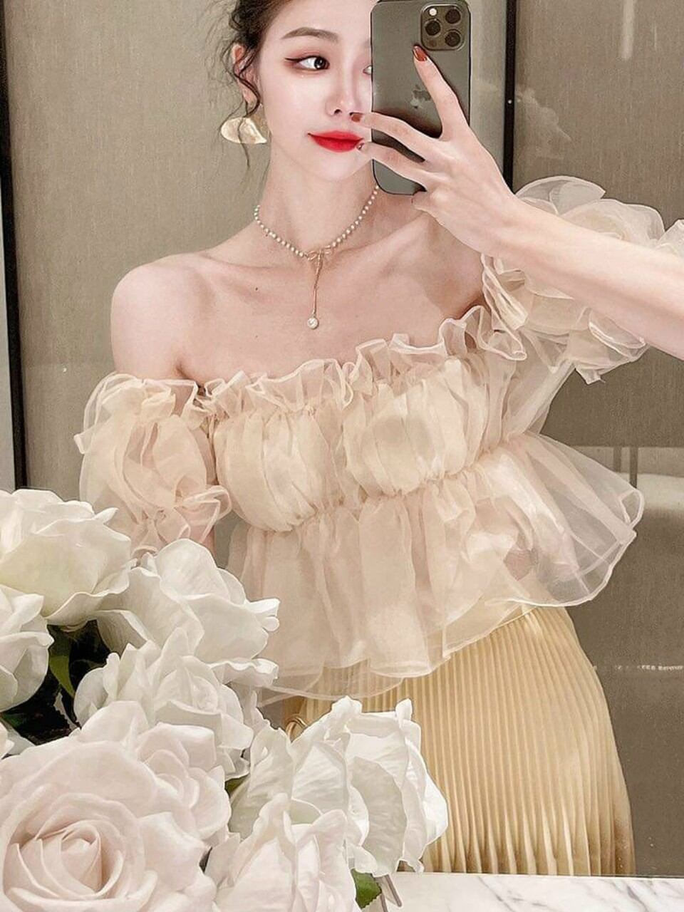 Áo Trễ Vai Nhún Voan Tiểu Thư