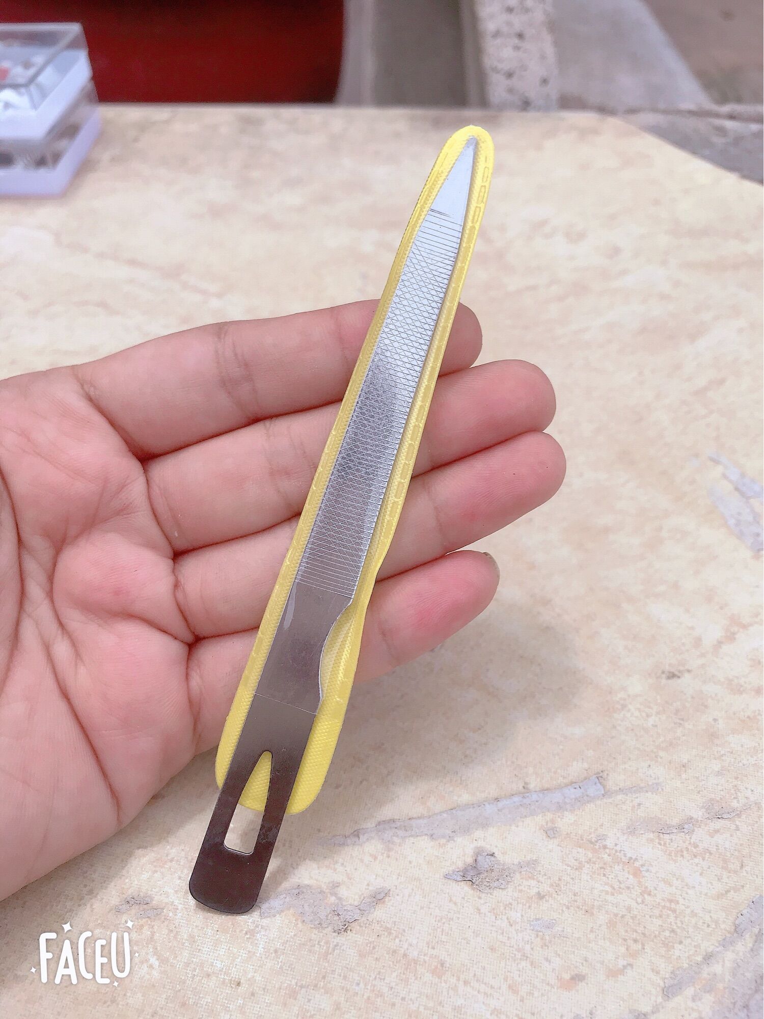 Cây lấy khóe móng, cây móc khoé, dũa móng sắt
