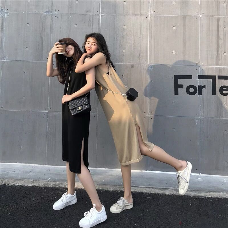 Váy len sát nách cổ tròn phong cách Hàn Quốc