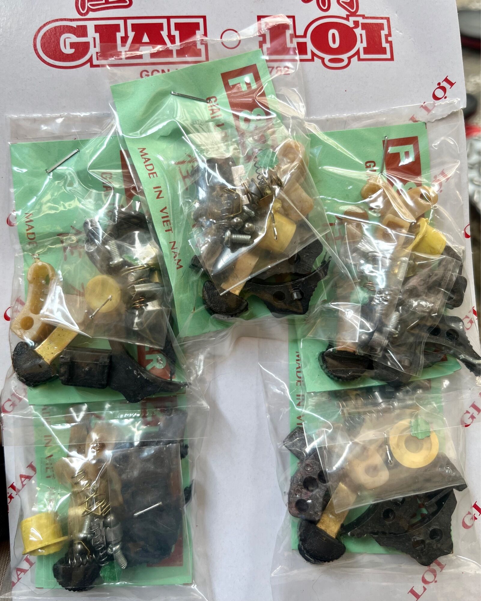 Bộ nút công tắc xe 78, 81, 82