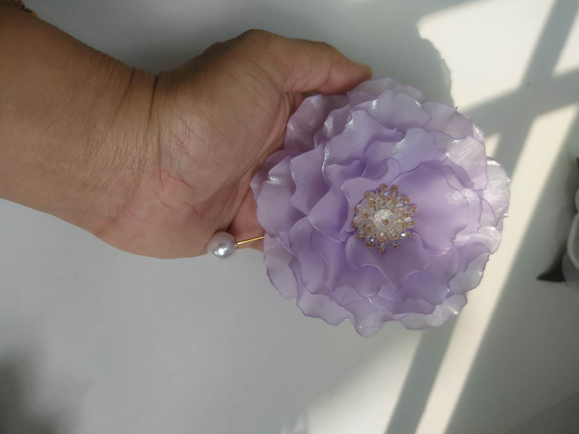 Hoa cài áo handmade Canto màu tím