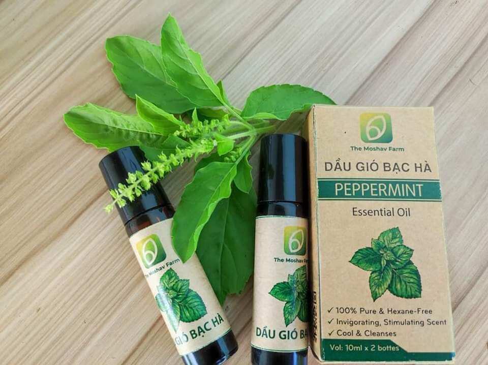 Dầu gió bạc hà dạng bị lăn The Moshav Farm 1 hộp 2 chai
