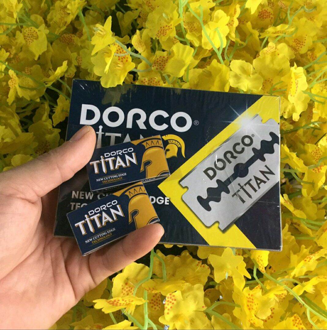 Dao cạo râu titan dorco