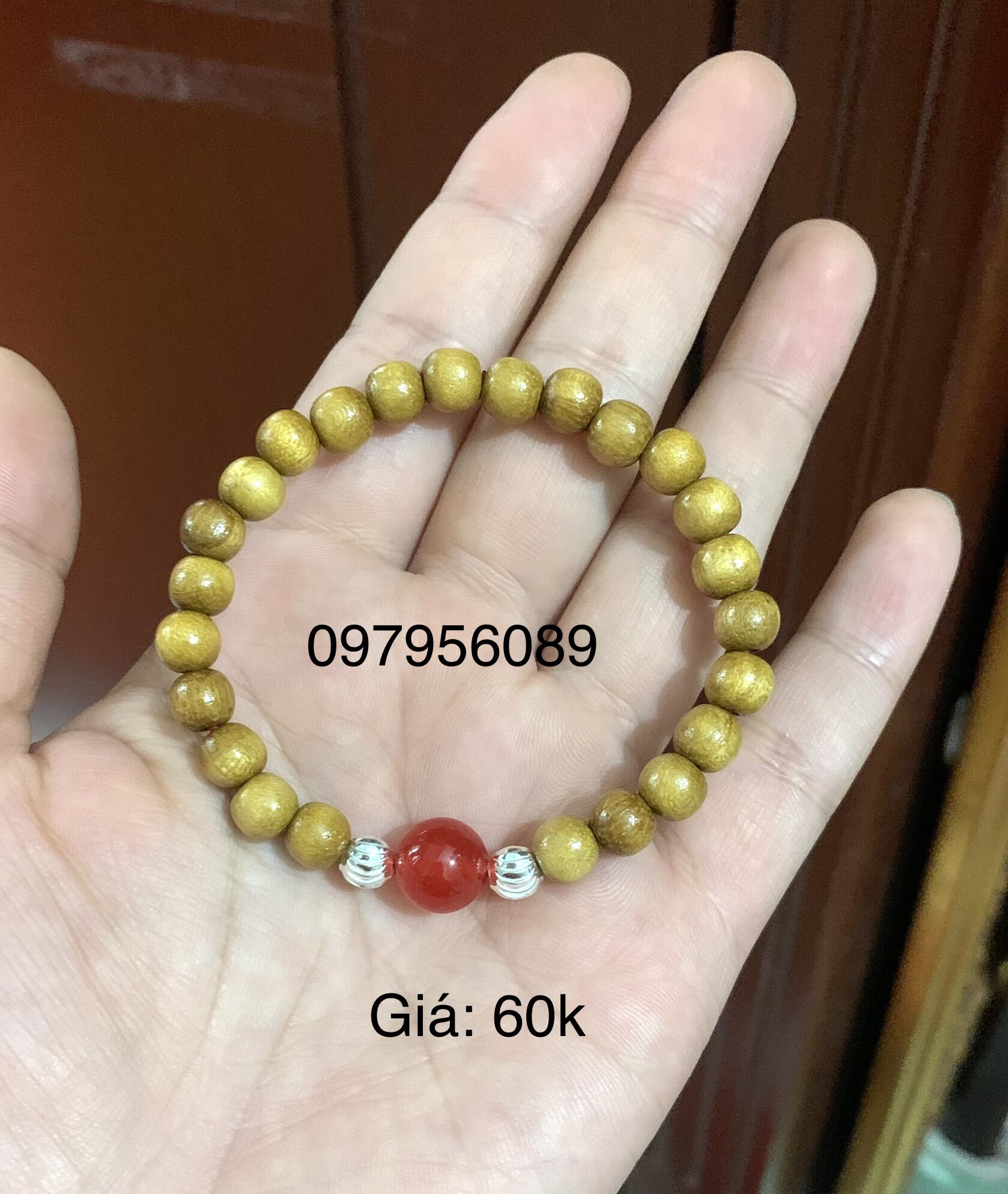 Vòng dâu tằm cho người lớn 6mm mệnh Thổ