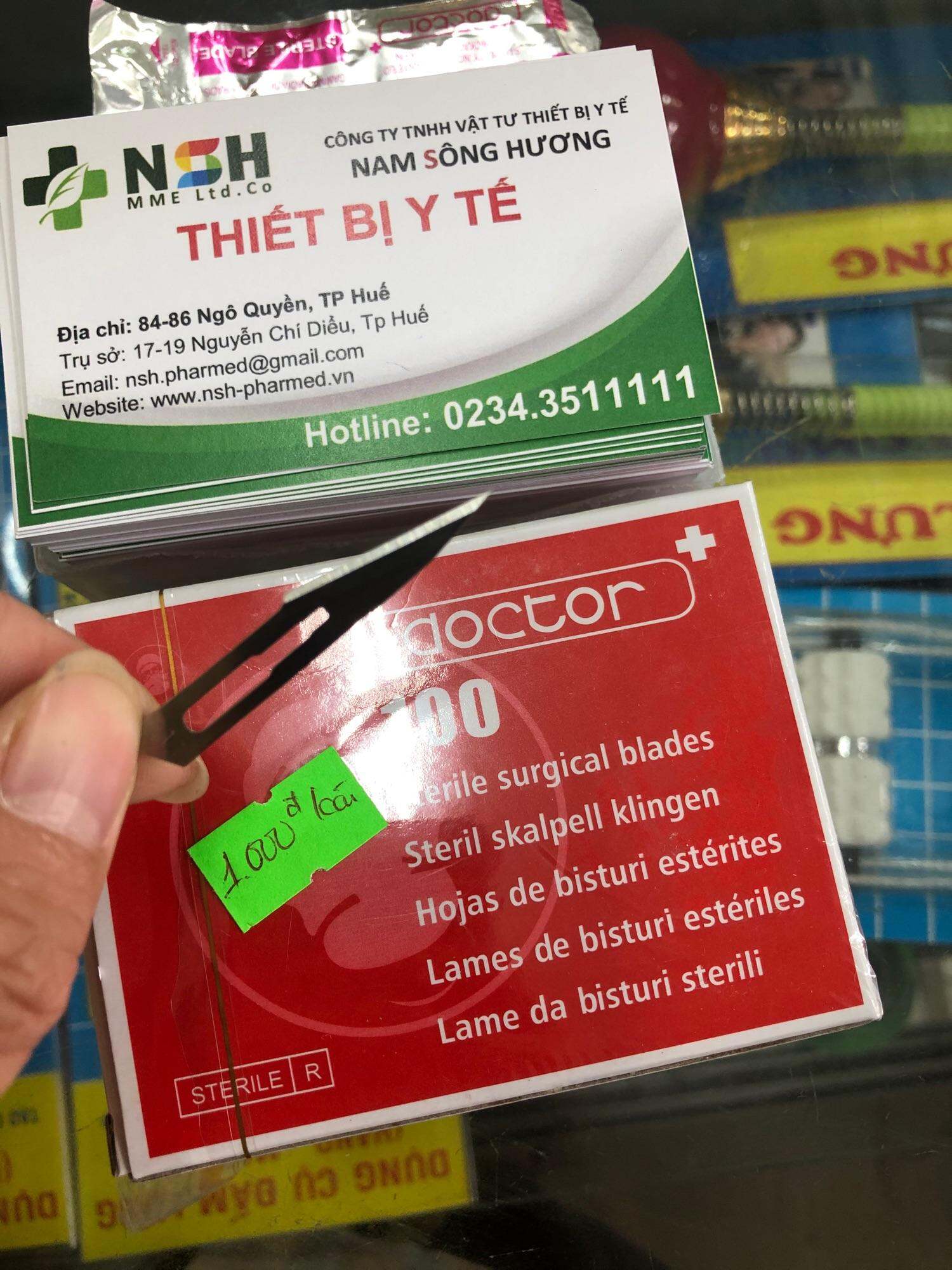 [Hộp 100 cái] lưỡi dao mổ doctor số 11, lưỡi dao dao phẫu thuật Doctor số 11 Dao mổ phẫu thuật Doctor số 11