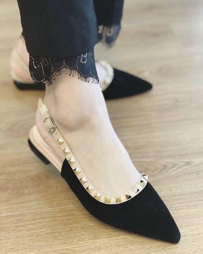 Sandan nữ đế thấp viền đinh sang chảnh