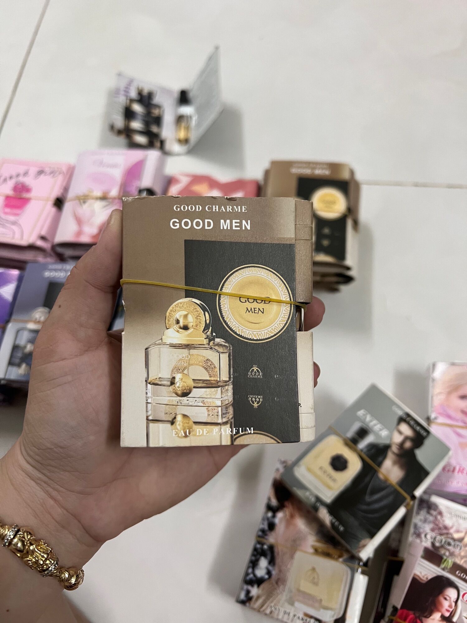 Nước hoa 3ml tặng ngẫu nhiên ( mẫu test )