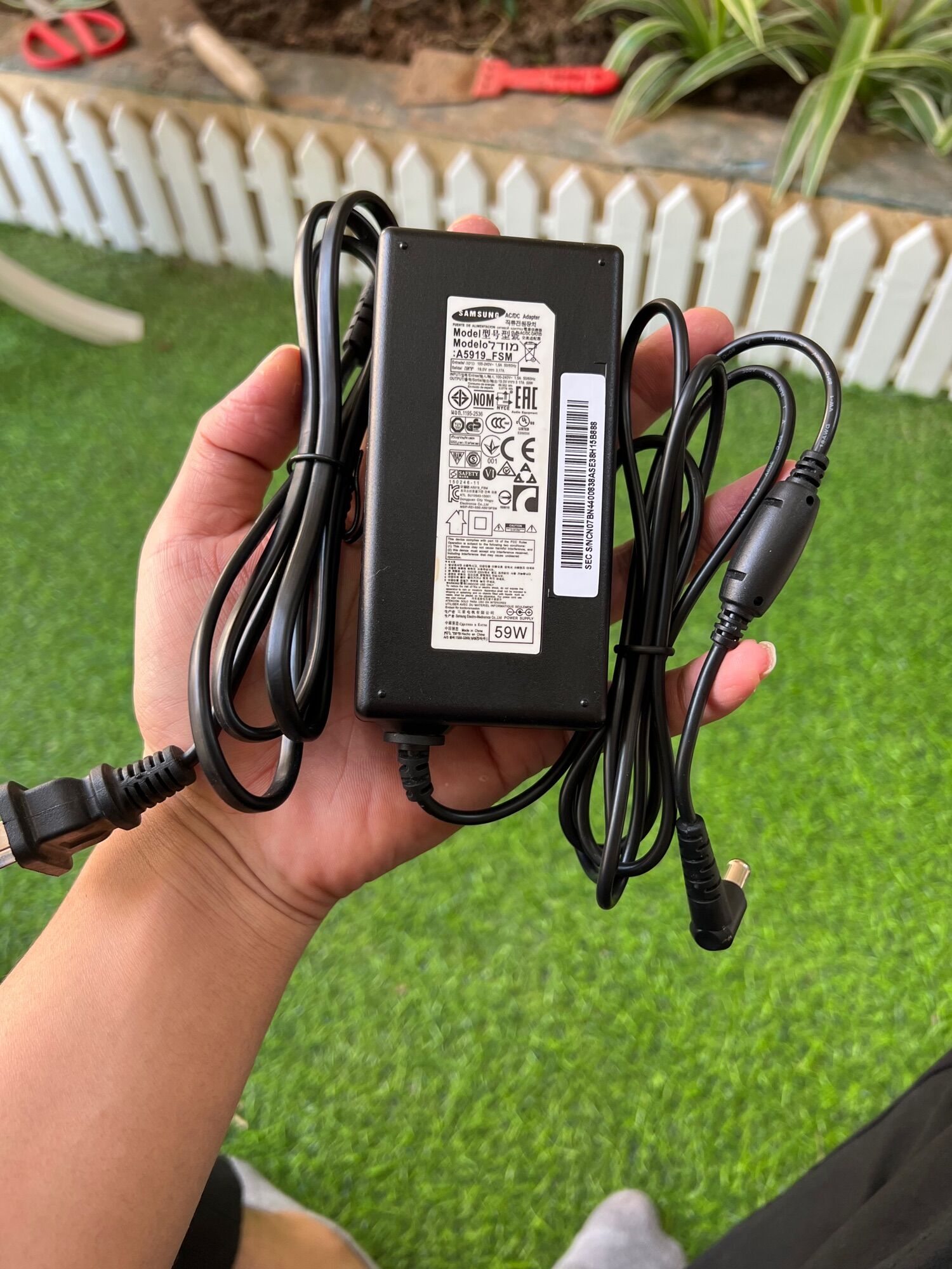 19v 3.17a 59w samsung nguồn adapter tivi bản gốc