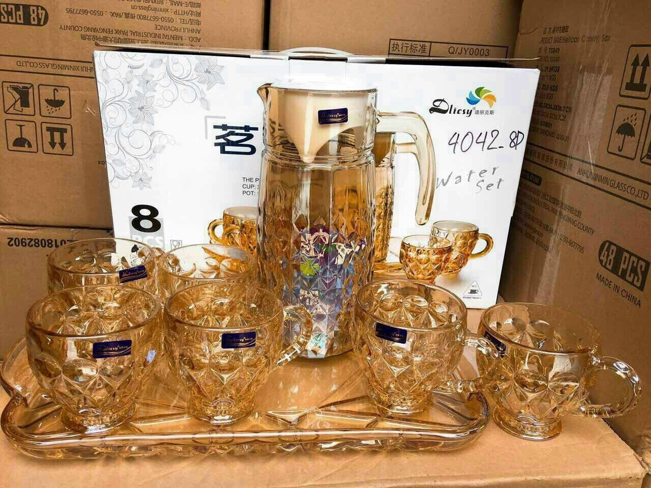 Set bình, cốc, khay đựng thủy tinh quai vàng cao cấp chịu nhiệt