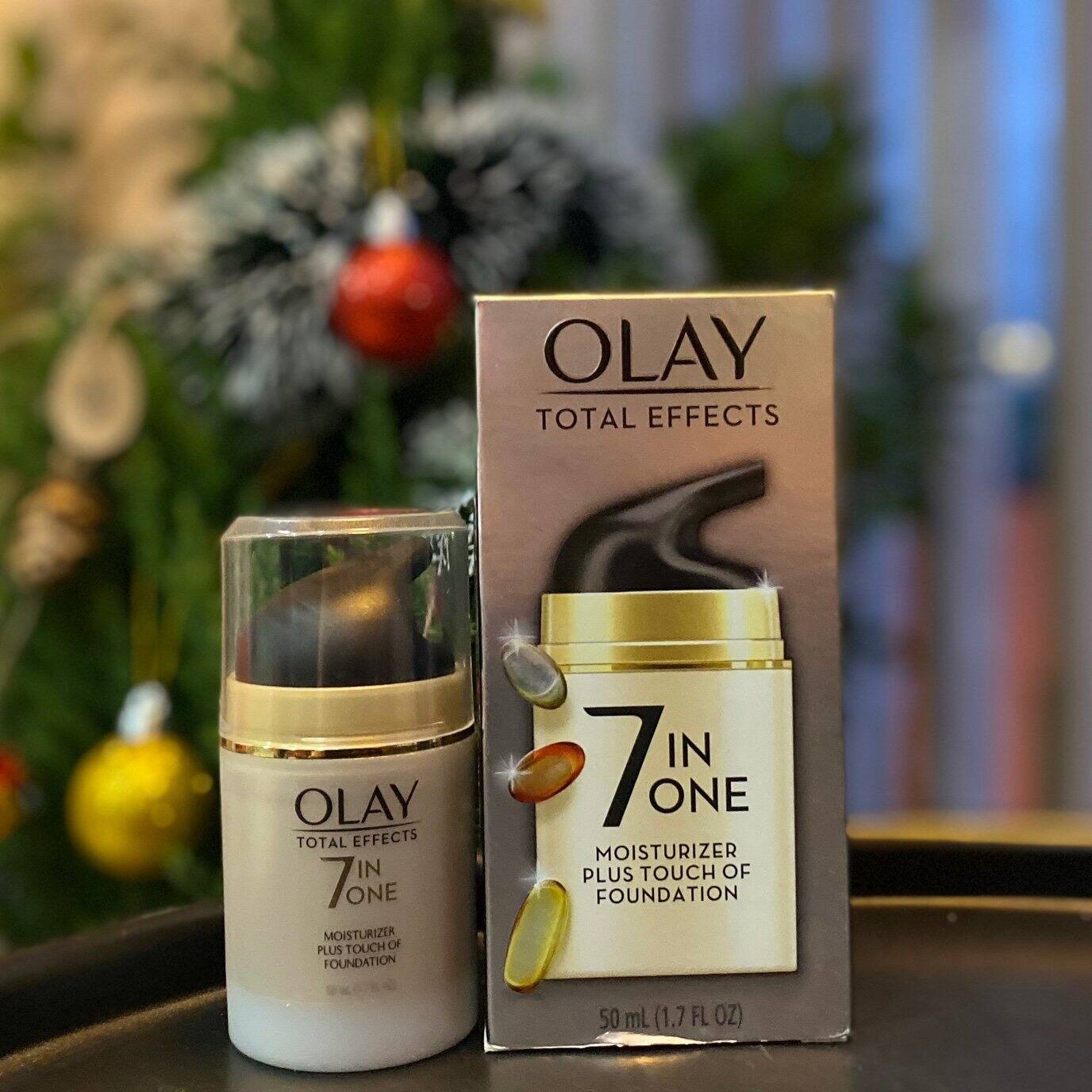Kem dưỡng OLAY total effects 7 IN ONE Moisturizer Plus Touch Of Foundation - 50ml thumbnail