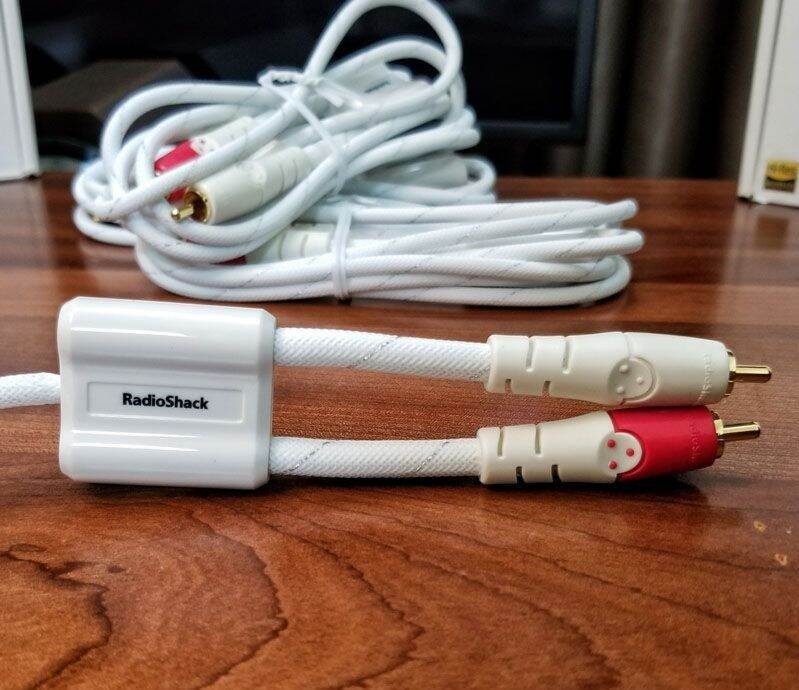 Dây 3.5 ra 2 AV Audio RadioShack