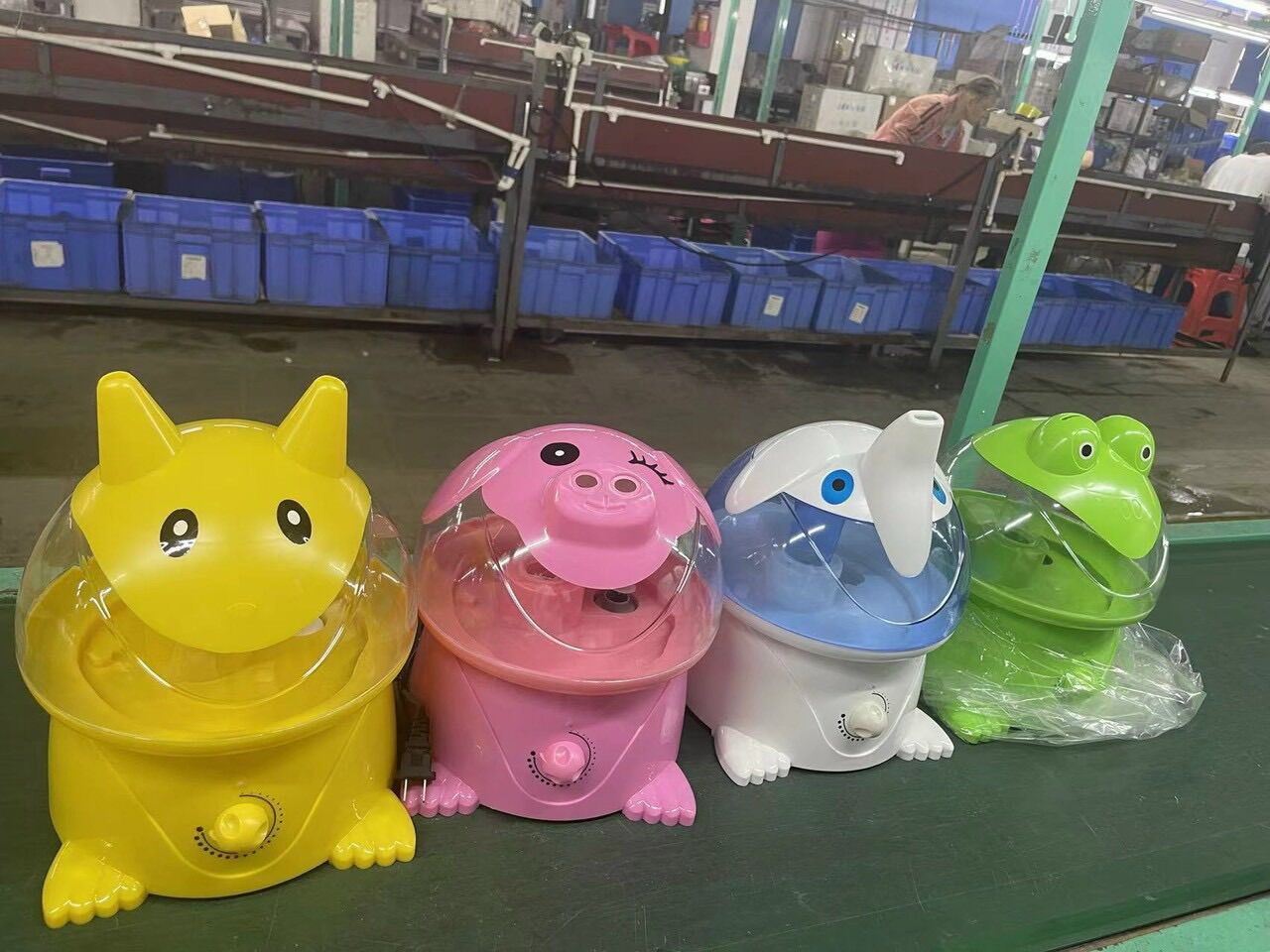 Phun Sương Hình Thú Bình 4 Lít