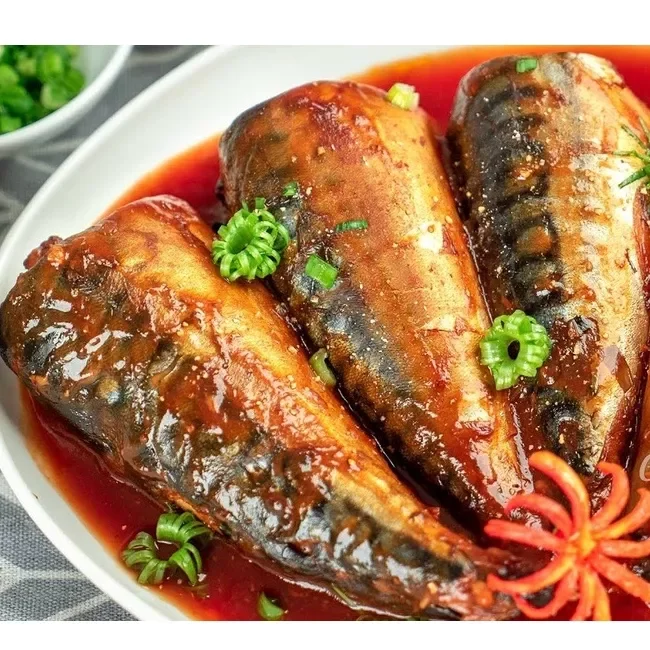 Cá hộp sốt cà 3 cô gái 155g