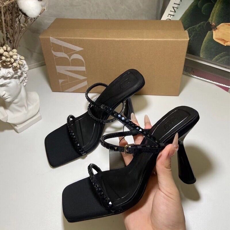 Sandal quai mảnh đá đen ZR(9cm full hộp)
