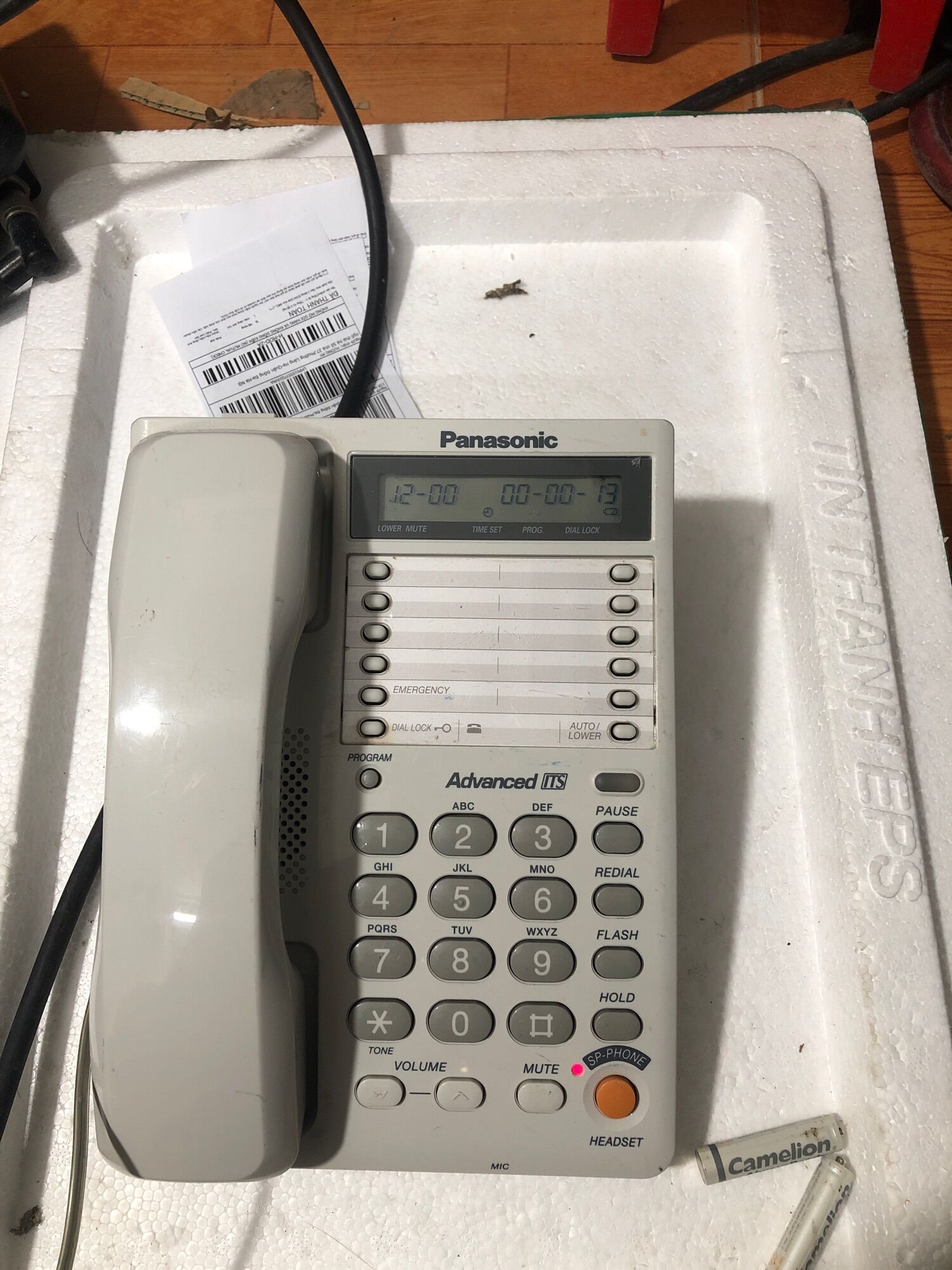 Điện thoại bàn Panasonic KX-T2375
