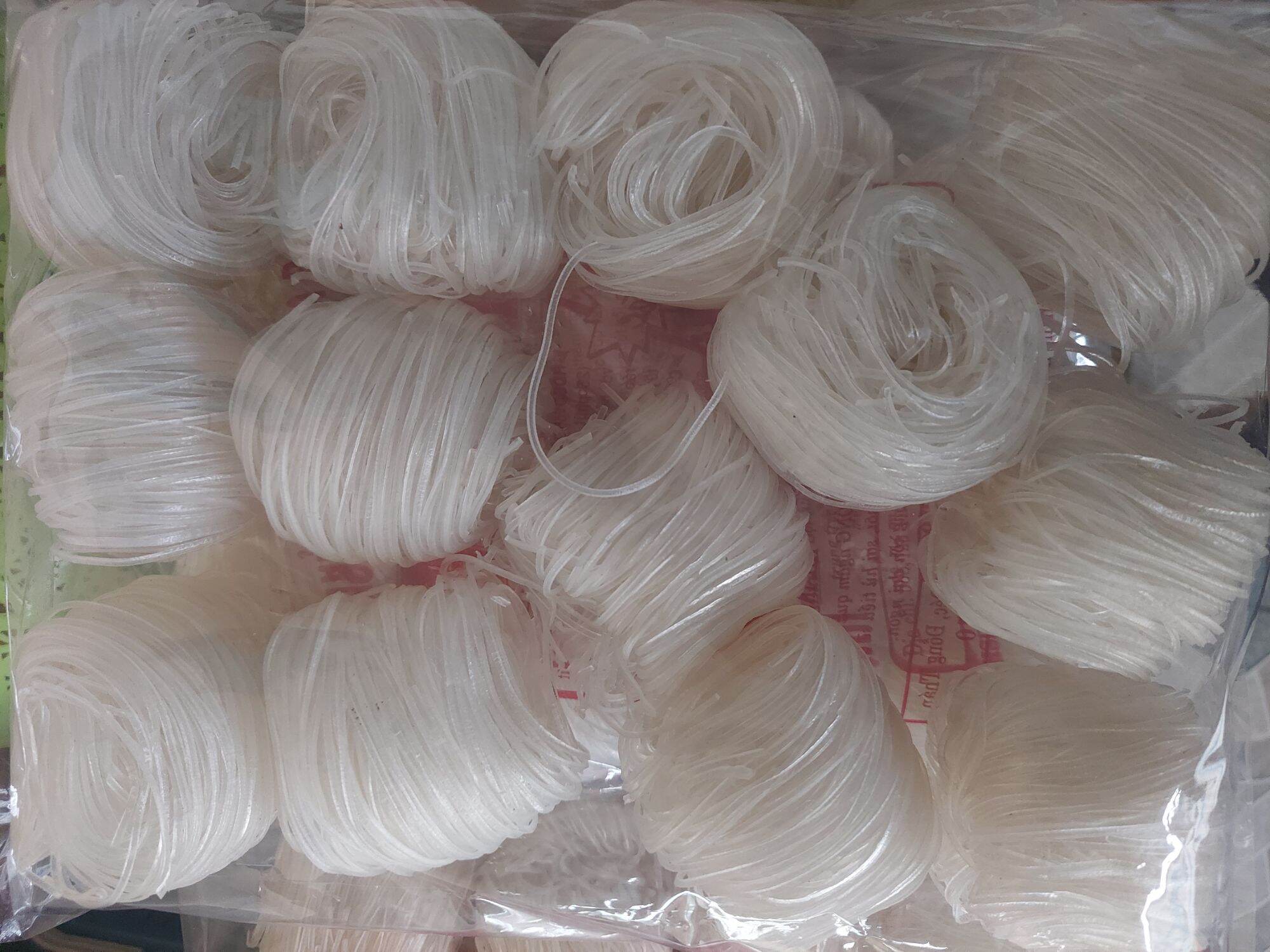 Hủ Tiếu Vắt/ Cuộn Khô [1kg] Sa Đéc / Đồng Tháp